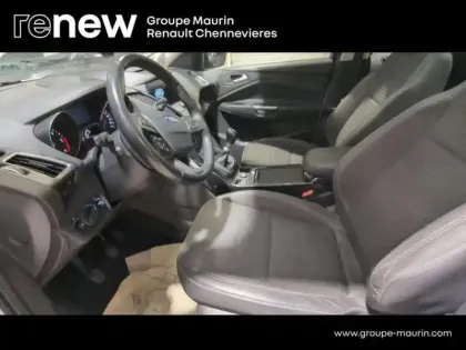 Photo 8 Ford Kuga  1.5 TDCi 120ch Stop&Start Titanium 4x2 Euro6.2