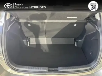 Photo 9 Toyota Yaris  116h Design 5p