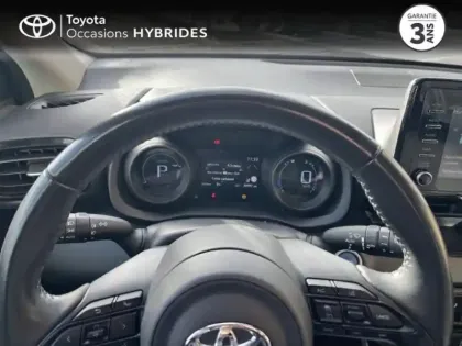 Photo 12 Toyota Yaris  116h Design 5p