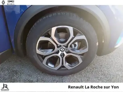 Photo 7 Renault Captur  1.6 E-Tech full hybrid 145ch Techno