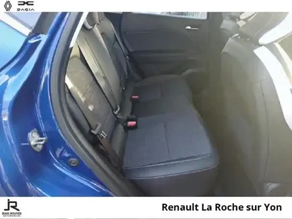 Photo 14 Renault Captur  1.6 E-Tech full hybrid 145ch Techno