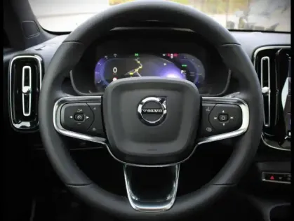 Photo 7 Volvo Ex40  Single Extended Range 252ch Ultra