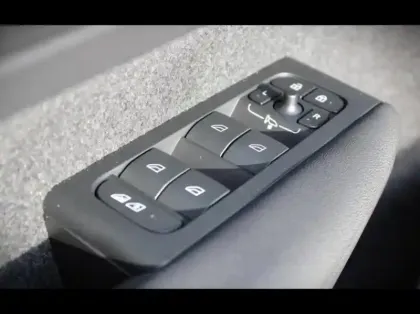 Photo 15 Volvo Ex40  Single Extended Range 252ch Ultra