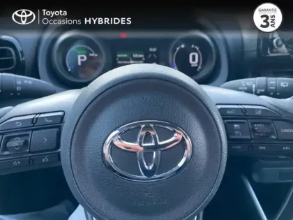 Photo 12 Toyota Yaris  116h Design 5p MY22