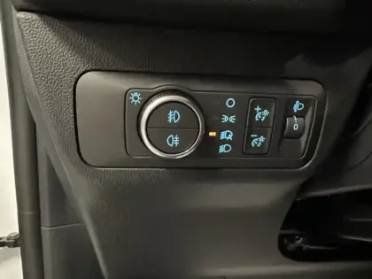 Photo 16 Ford Kuga  2.5 Duratec 180ch Hybrid FlexiFuel ST-Line X Powershift