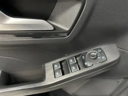 Photo 14 Ford Kuga  2.5 Duratec 180ch Hybrid FlexiFuel ST-Line X Powershift