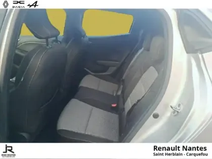 Photo 13 Renault Clio  1.6 E-Tech 140ch Limited