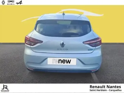 Photo 7 Renault Clio  1.6 E-Tech 140ch Limited