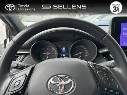 Photo 12 Toyota C-HR  1.8 Hybride 122ch Design Ultimate E-CVT