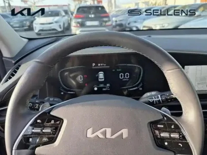 Photo 12 Kia Niro  1.6 GDi 141ch HEV Active DCT6
