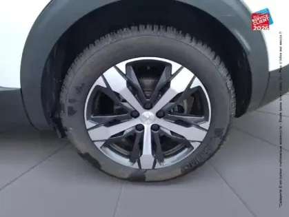 Photo 9 Peugeot 3008  1.2 PureTech 130ch S&S Roadtrip EAT8