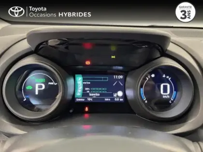 Photo 13 Toyota Yaris  116h Design 5p MY22