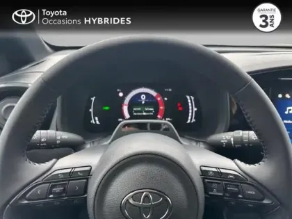 Photo 12 Toyota Aygo  X 116h Graphic