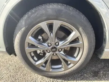 Photo 8 Ford Kuga  2.5 Duratec 190ch FHEV E85 ST-Line X BVA