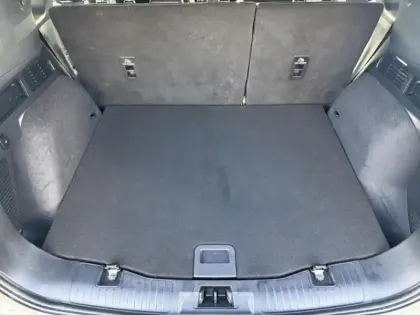 Photo 12 Ford Kuga  2.5 Duratec 190ch FHEV E85 ST-Line X BVA