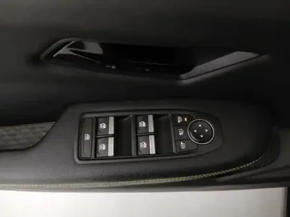 Photo 12 Renault Megane  E-Tech Electric EV60 220ch Techno super charge