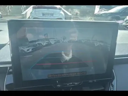 Photo 14 Toyota Corolla  1.8 140ch Design MY23