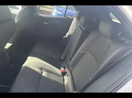 Photo 10 Toyota Corolla  1.8 140ch Design MY23