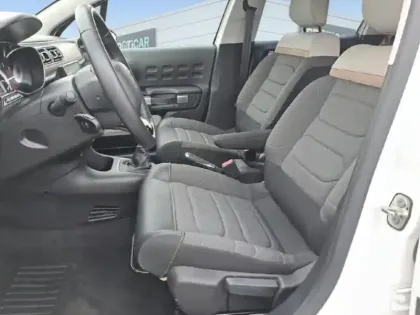 Photo 8 Citroën C3  1.2 PureTech 110ch S&S Shine 120-123g