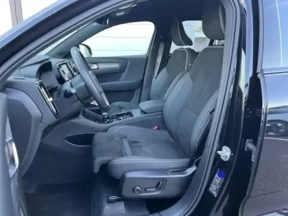 Photo 7 Volvo Xc40  B3 163ch Black Edition DCT 7