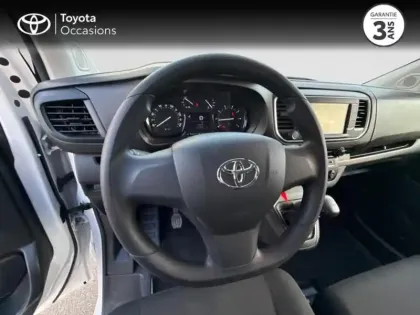 Photo 12 Toyota Proace  Verso Medium 2.0 140 D-4D Dynamic MC24