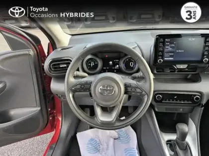 Photo 8 Toyota Yaris  116h Design 5p MY22