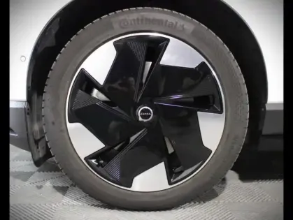 Photo 8 Volvo Ex30  Twin Performance 428ch Ultra