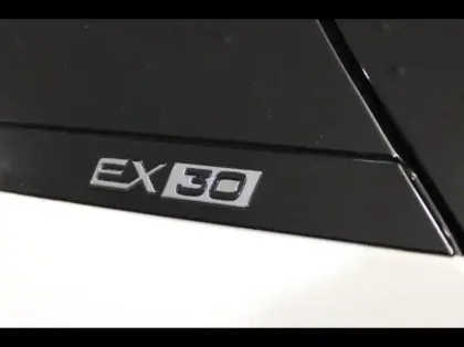 Photo 6 Volvo Ex30  Twin Performance 428ch Ultra