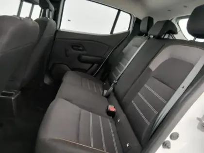 Photo 8 Dacia Sandero  1.0 TCe 90ch Stepway Essential