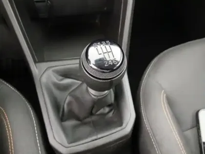 Photo 13 Dacia Sandero  1.0 TCe 90ch Stepway Essential