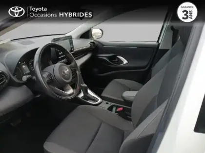 Photo 5 Toyota Yaris  116h Dynamic 5p MC24