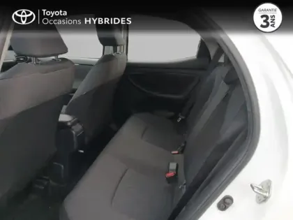 Photo 11 Toyota Yaris  116h Dynamic 5p MC24