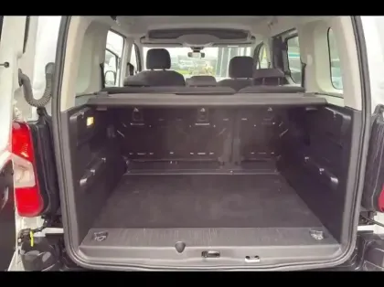 Photo 11 Peugeot Rifter  1.5 BlueHDi 100ch S&S Long Active Pack