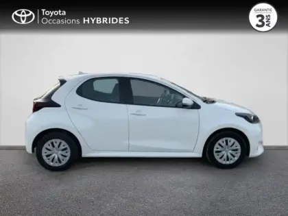 Photo 8 Toyota Yaris  116h Dynamic 5p MY22