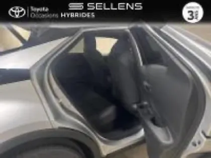 Photo 12 Toyota C-HR  1.8 Hybride 140ch Design MY26