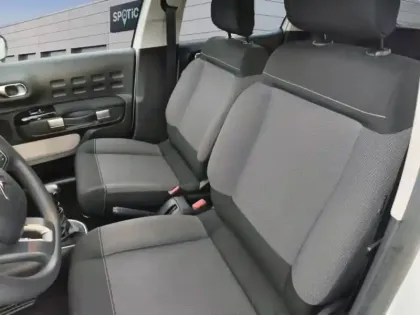 Photo 8 Citroën C3  1.2 PureTech 110ch S&S Shine 120-123g