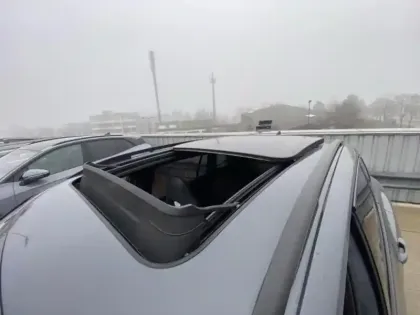 Photo 6 Volkswagen Tiguan  1.5 eHybrid 204ch R-Line Edition DSG6