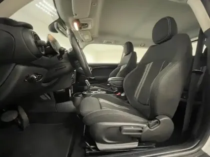 Photo 8 Mini Mini  Cooper SE 184ch  Business Design BVA