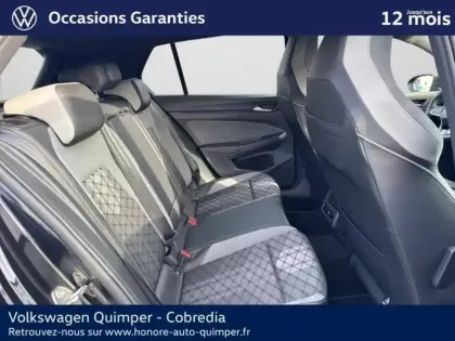 Photo 8 Volkswagen Golf  2.0 TDI SCR 150ch R-Line DSG7