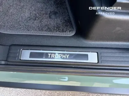 Photo 12 Land rover Defender  110 2.0 P300e PHEV Trophy Edition Keswick Green