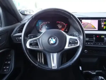 Photo 7 BMW Serie 1 Série 1 118iA 136ch M Sport DKG7