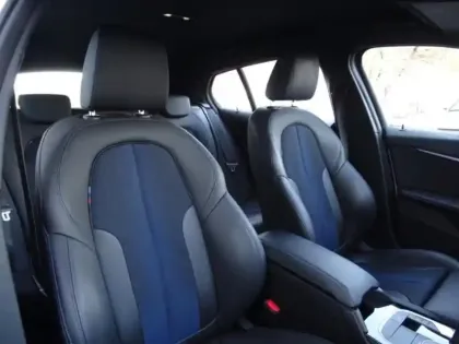 Photo 8 BMW Serie 1 Série 1 118iA 136ch M Sport DKG7