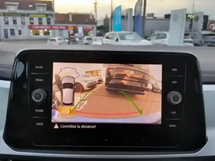 Photo 12 Volkswagen T-roc  1.0 TSI 116ch VW Edition