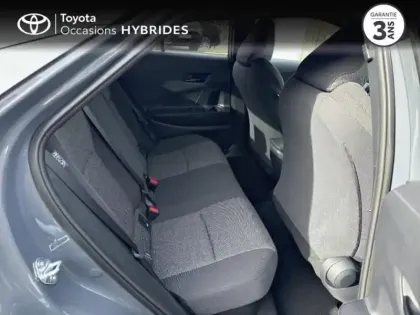 Photo 6 Toyota C-HR  1.8 Hybride 140ch Graphic MY26