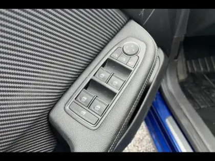 Photo 9 Renault Clio  1.6 E-Tech hybride 145ch Engineered