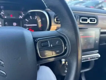 Photo 14 Citroën C3  1.2 PureTech 110ch S&S Shine 120-123g