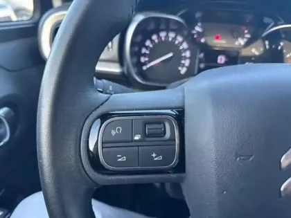 Photo 13 Citroën C3  1.2 PureTech 110ch S&S Shine 120-123g