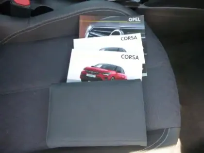Photo 10 Opel Corsa  1.2 Turbo 100ch Elegance