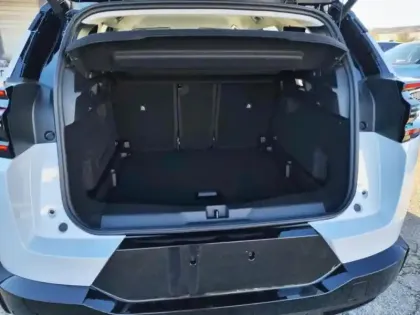 Photo 5 Citroën C5 aircross  1.2 Hybride 145ch MAX boite automatique