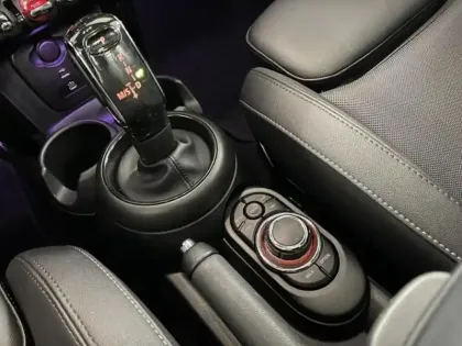 Photo 11 Mini Mini  5 Portes Cooper 136ch Edition Premium Plus BVA7